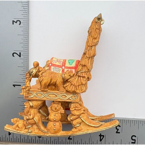 Hallmark Keepsake Mrs. Claus's Chair Christmas Ornament 2001 Quilt White Cat - Picture 5 of 12